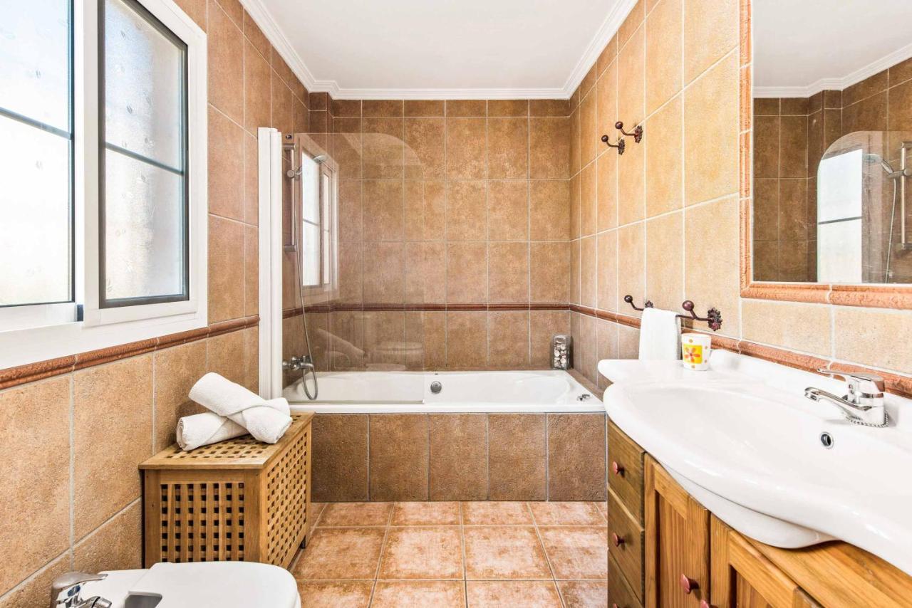 Villa Sol Nerja Bagian luar foto