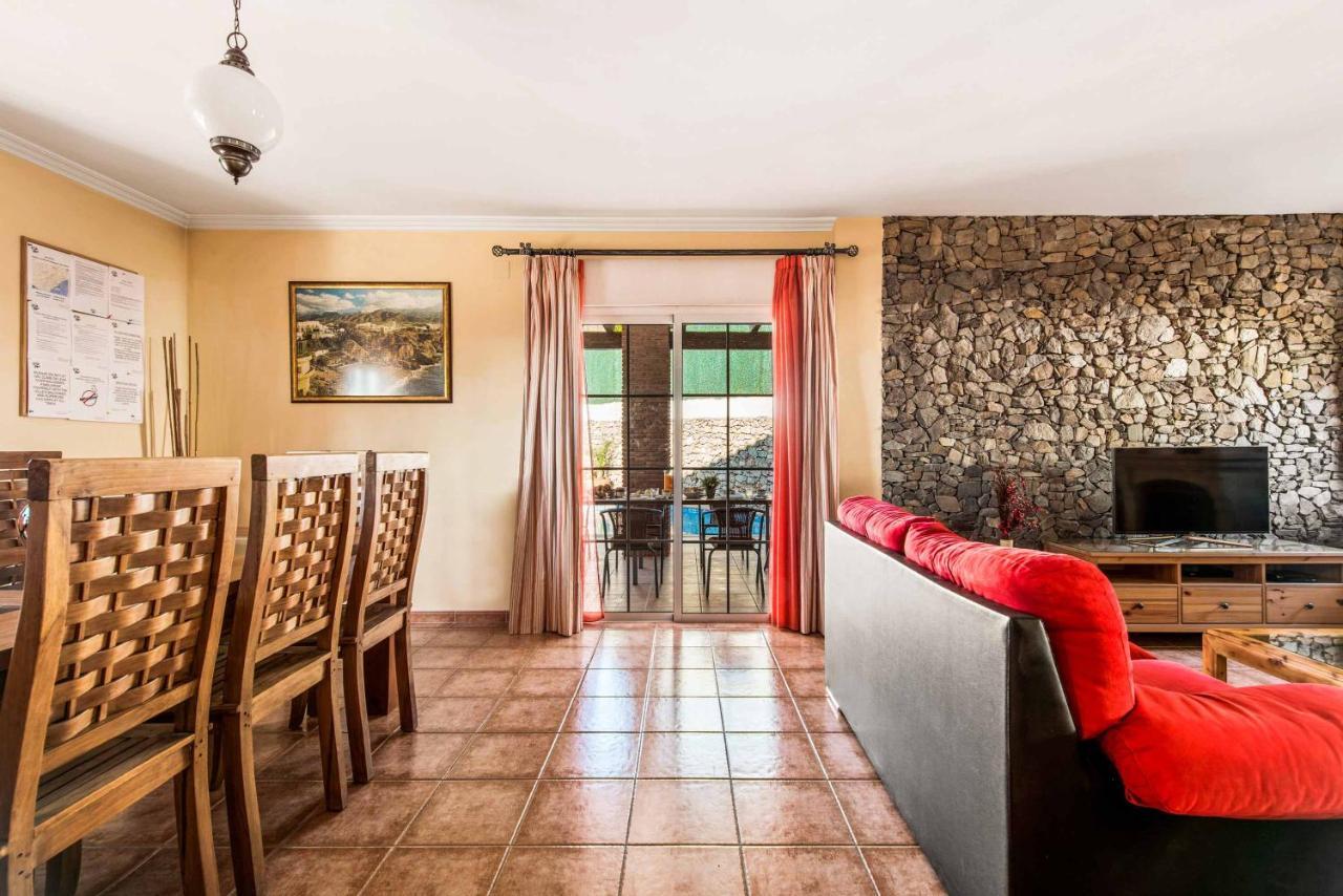 Villa Sol Nerja Bagian luar foto